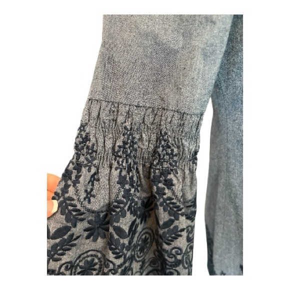 ✨ EUC ELIZA J Blue Chambray Embroidered Bell Sleeve Dress | Women’s Sz 4 - Picture 7 of 12